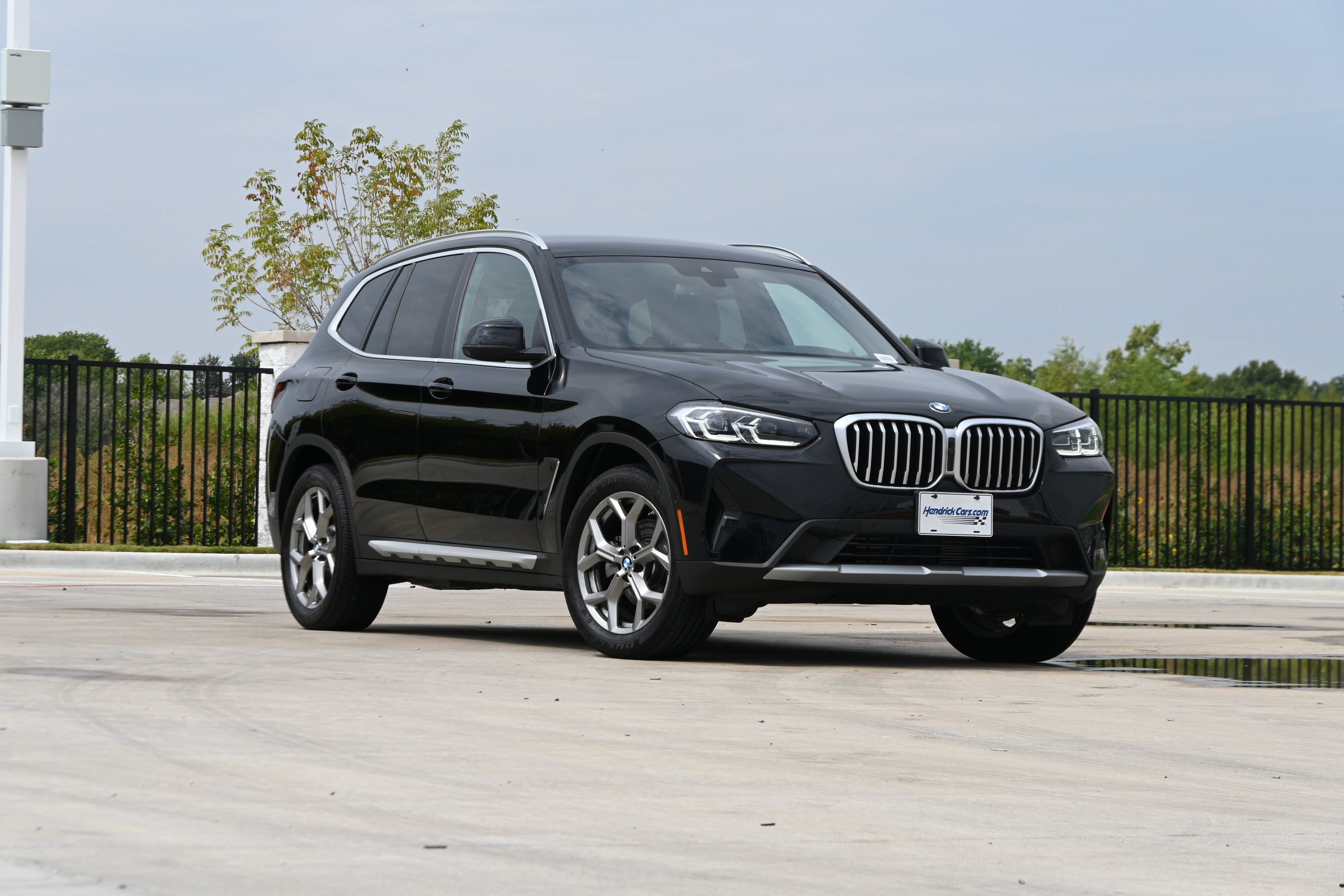 Certified 2024 BMW X3 sDrive30i w/ Parking Assistance Package RWD image 2
