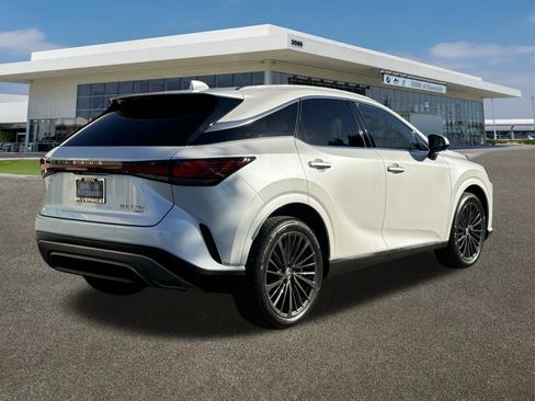 Used 2024 Lexus RX 350h image 11