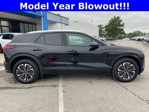 New 2024 Chevrolet Blazer EV LT image 2