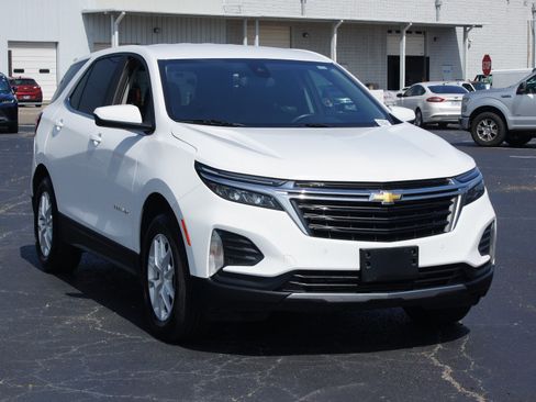 Used 2024 Chevrolet Equinox LT AWD/4WD image 23