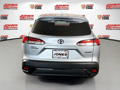 Certified 2023 Toyota Corolla Cross AWD Hybrid image 15