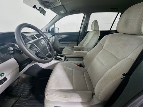 Used 2017 Honda Pilot EX image 13