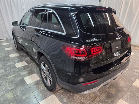 Used 2020 Mercedes-Benz GLC 300 4MATIC w/ Parking Assistance Package image 6