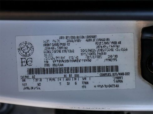 Used 2021 Ford F250 Platinum w/ Tremor Off-Road Package image 41