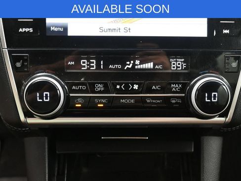 Used 2018 Subaru Outback 3.6R Touring AWD/4WD image 27
