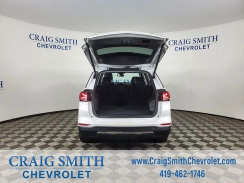 Used 2022 Chevrolet Equinox Premier image 18