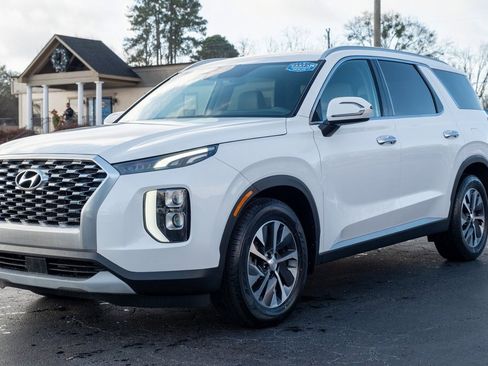 Used 2020 Hyundai Palisade SEL image 3
