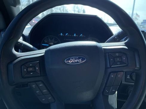 Used 2020 Ford F150 XLT w/ Trailer Tow Package image 12