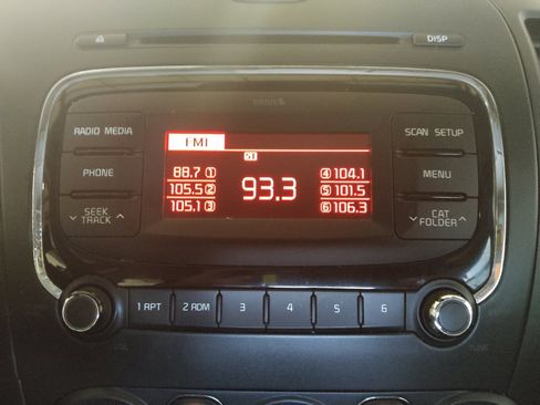 Used 2017 Kia Forte LX FWD image 25