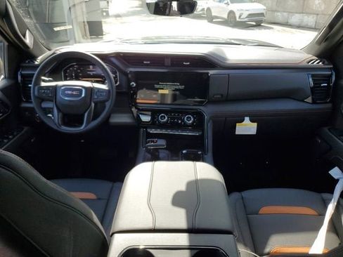 New 2026 GMC Sierra 1500 AT4 w/ AT4 Premium Package AWD/4WD image 13