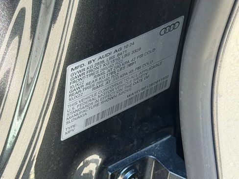 Used 2025 Audi Q8 Premium Plus w/ Premium Plus Package AWD/4WD image 27