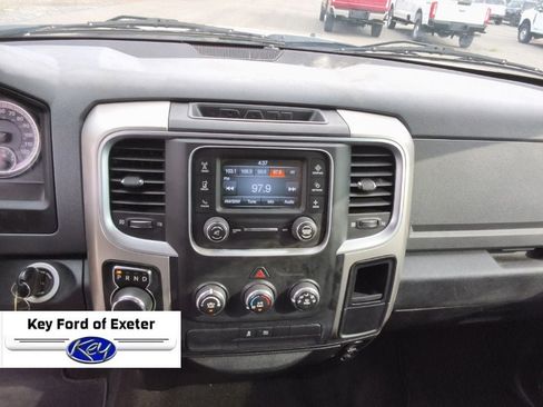 Used 2018 RAM 1500 Classic SLT AWD/4WD image 28