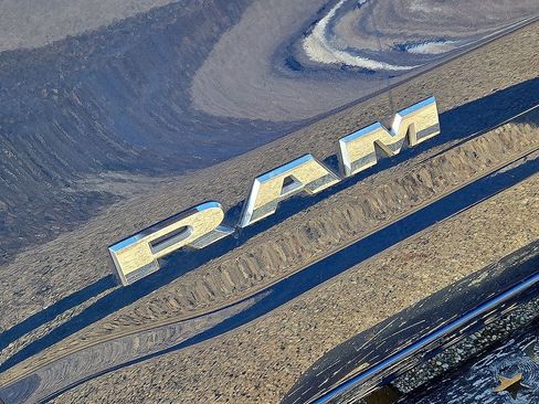 Used 2019 RAM 1500 Big Horn image 12