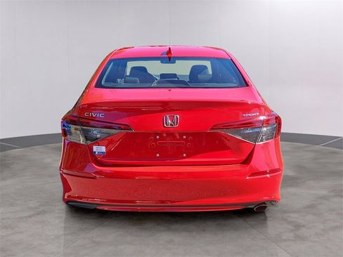 Used 2023 Honda Civic Sport image 5