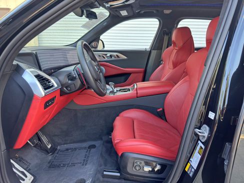 Used 2025 BMW XM AWD/4WD image 18