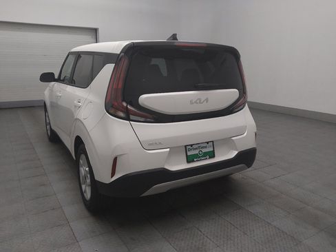 Used 2025 Kia Soul LX w/ LX Technology Package image 5