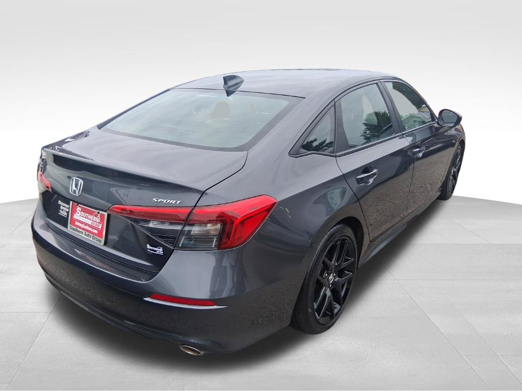 Used 2022 Honda Civic Sport image 4