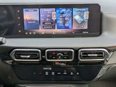 New 2026 Nissan Sentra SR image 22