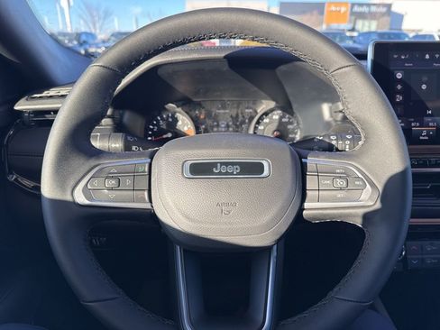 New 2026 Jeep Compass Latitude AWD/4WD image 12