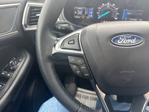 Used 2024 Ford Edge SEL w/ Convenience Package image 34