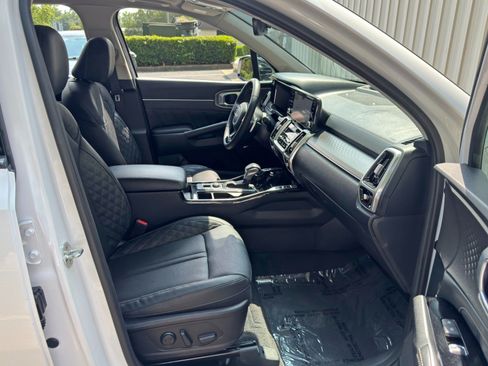 Used 2022 Kia Sorento SX FWD image 15