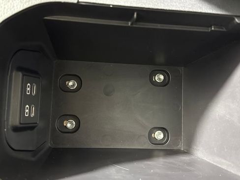 Used 2025 Toyota RAV4 XLE image 26