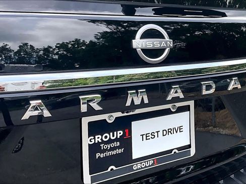Used 2024 Nissan Armada Platinum w/ Captain's Chairs Package RWD image 31
