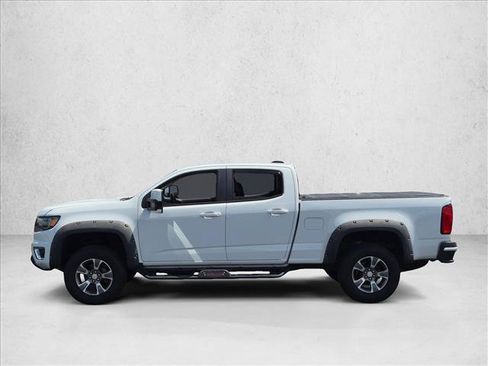 Used 2017 Chevrolet Colorado Z71 AWD/4WD image 8