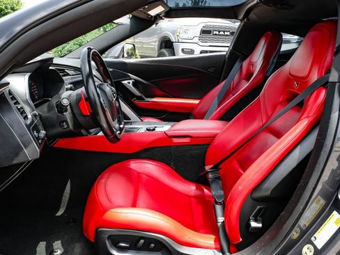 Used 2017 Chevrolet Corvette Grand Sport RWD image 23
