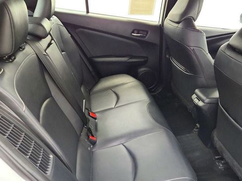 Used 2021 Toyota Prius Prime XLE w/ Carpet Mat Package (TMS) FWD image 20