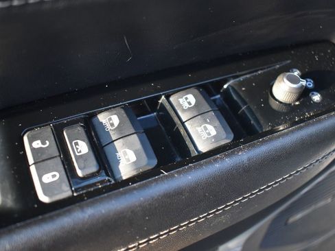 Used 2024 Jeep Wagoneer Series III image 27