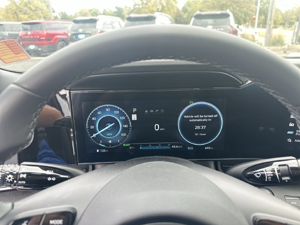 New 2026 Hyundai Elantra SEL FWD image 11