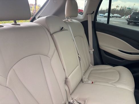 Used 2019 Buick Envision Essence image 37