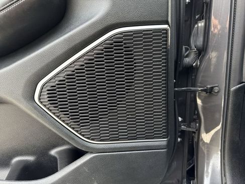 Used 2022 Jeep Grand Cherokee Laredo w/ Luxury Tech Group I image 23