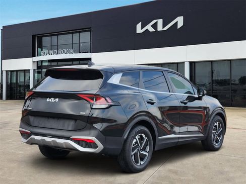 Certified 2023 Kia Sportage LX image 5