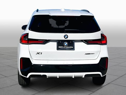 New 2026 BMW X5 xDrive50e w/ Executive Package image 4