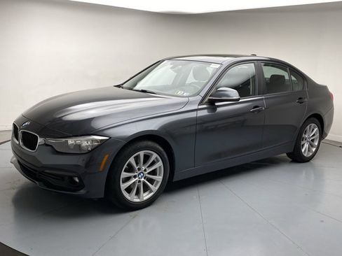 Used 2017 BMW 320i xDrive Sedan image 1