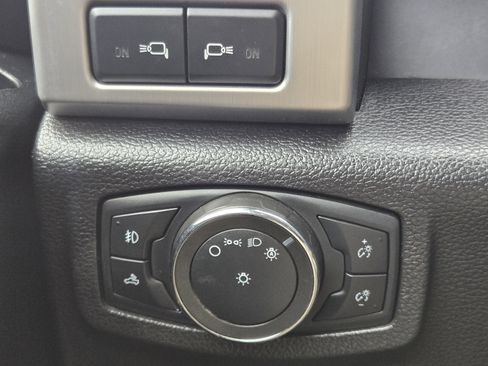 Used 2020 Ford F350 Platinum image 23