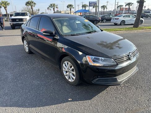 Used 2014 Volkswagen Jetta SE image 7