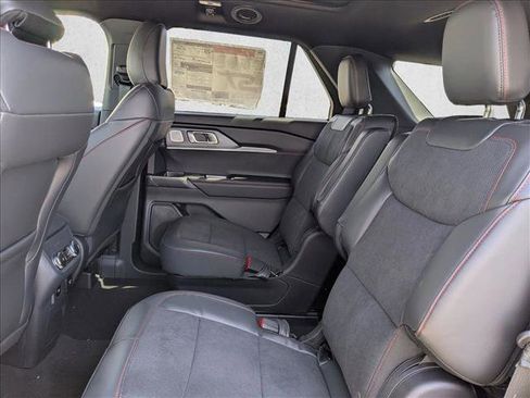 New 2026 Ford Explorer ST AWD/4WD image 15