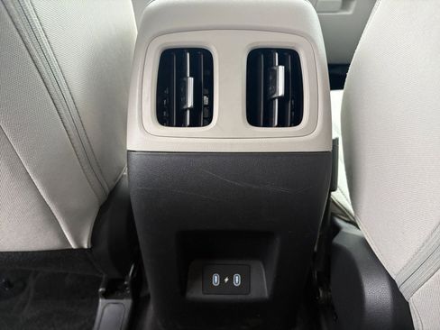 Used 2025 Hyundai Tucson SEL FWD image 24