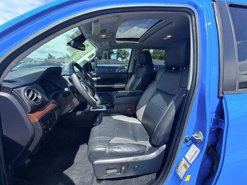 Used 2021 Toyota Tundra Limited w/ Limited Premium Package AWD/4WD image 11