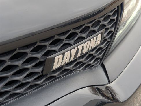 Used 2018 Dodge Charger R/T image 10