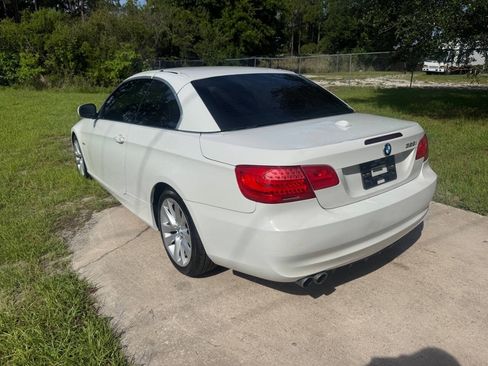 Used 2011 BMW 328i Convertible RWD image 3