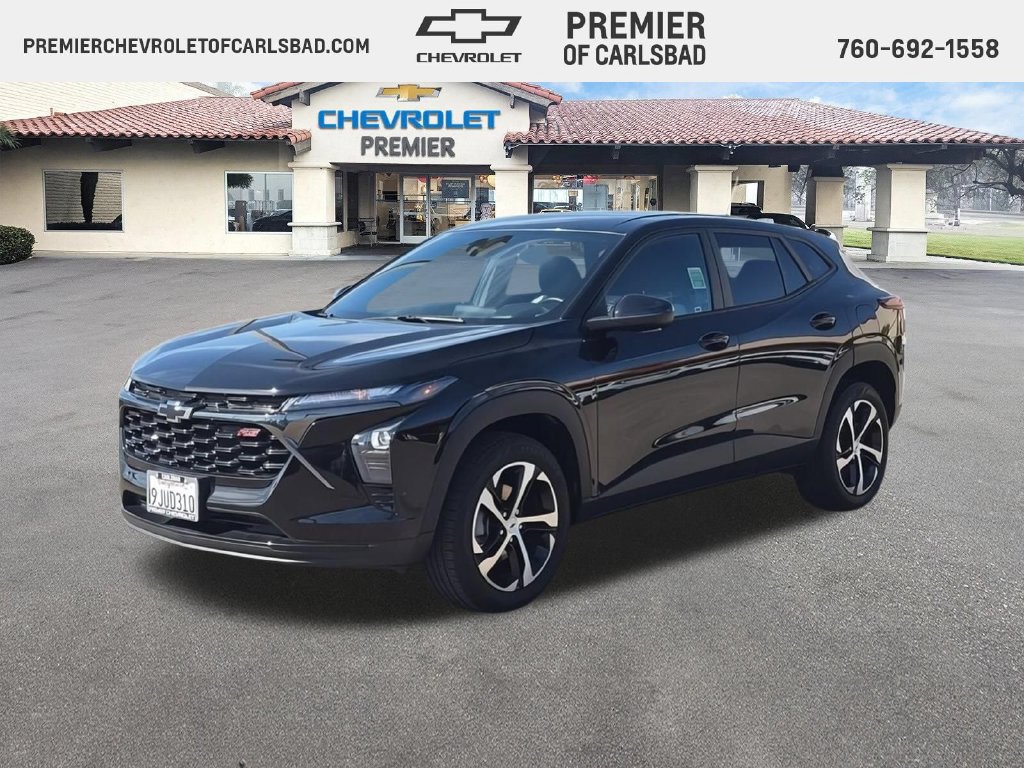 Used 2024 Chevrolet Trax RS FWD image 1