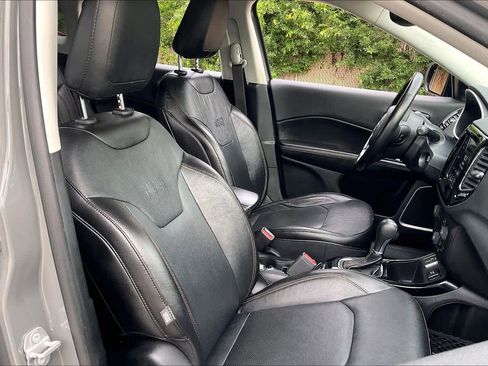 Used 2021 Jeep Compass Limited FWD image 8