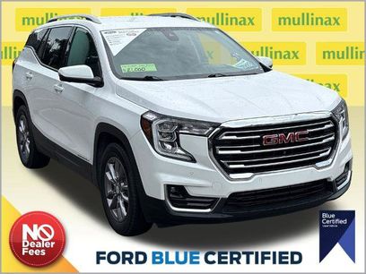 Used 2022 GMC Terrain SLT w/ Tech Package