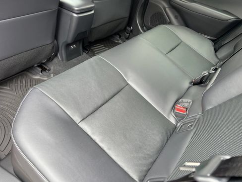 New 2027 Toyota Prius XLE FWD image 14