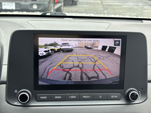 Used 2022 Hyundai Kona SE AWD/4WD image 22