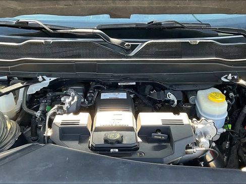 Used 2024 RAM 2500 Big Horn w/ Off Road Package AWD/4WD image 30